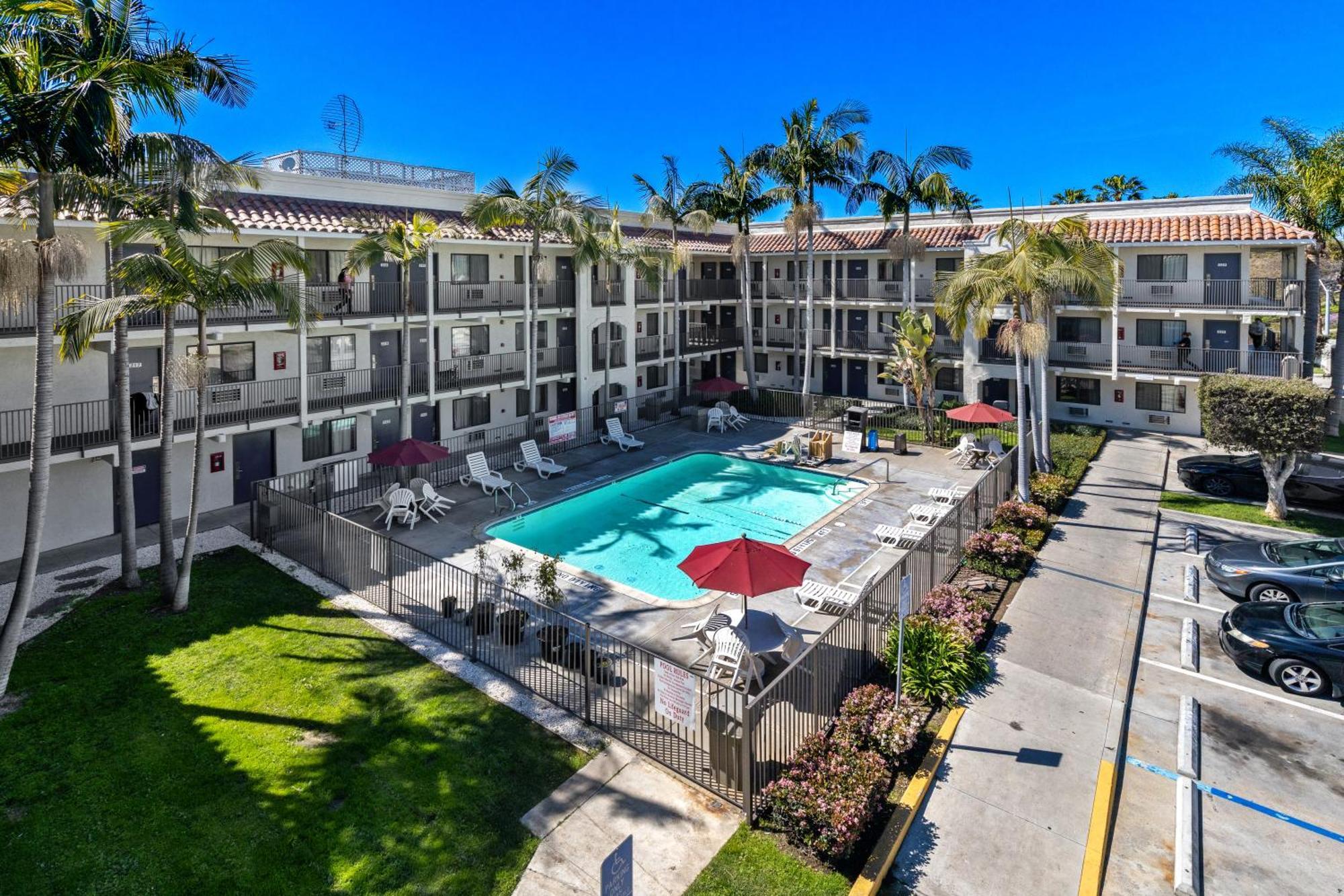 Ca oceanside 6号海滨酒店